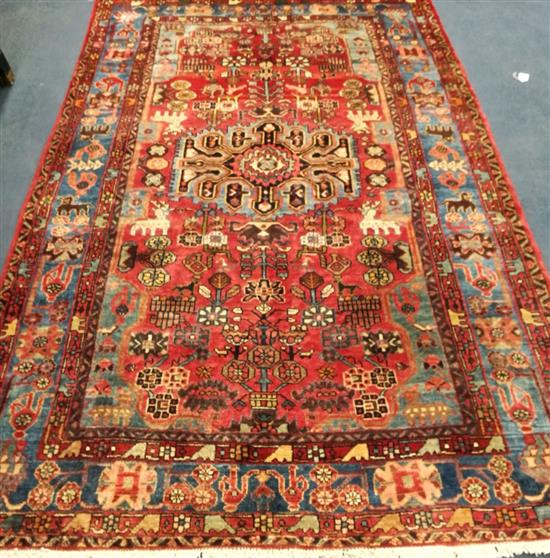 A Hamadan rug 255 x 161cm